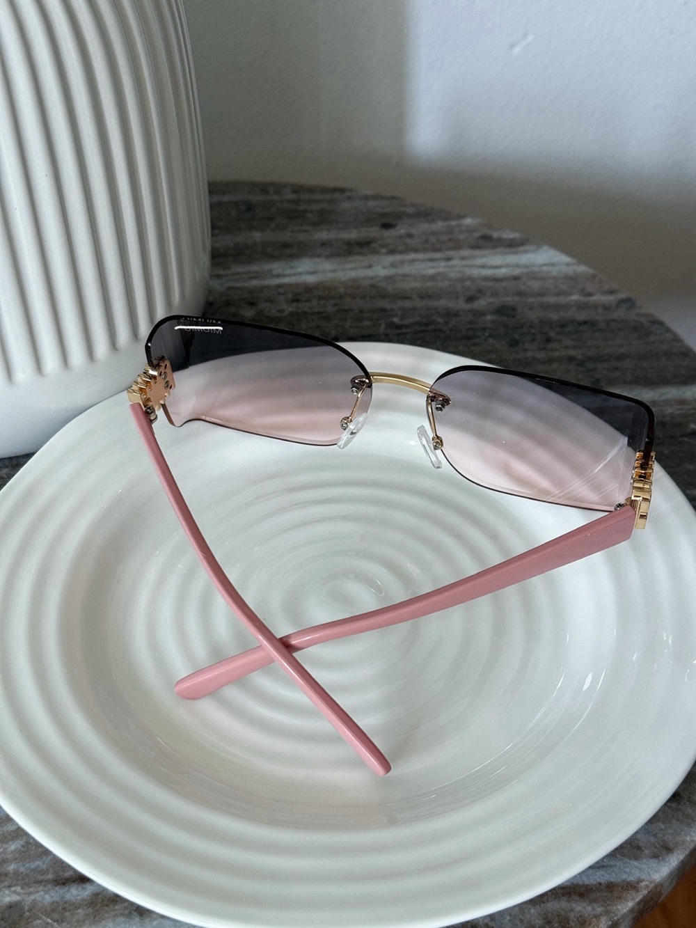Pink Gradient Rimless Shield Sunglasses - Picture 4 of 5